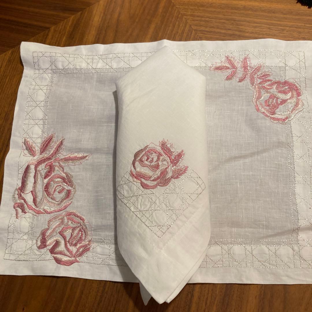 Christian Dior 『美品』プレースマット・ナプキンセット - メルカリ