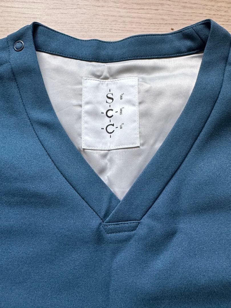 スクラブ クラシコM カビゴン ネイビー - メルカリ