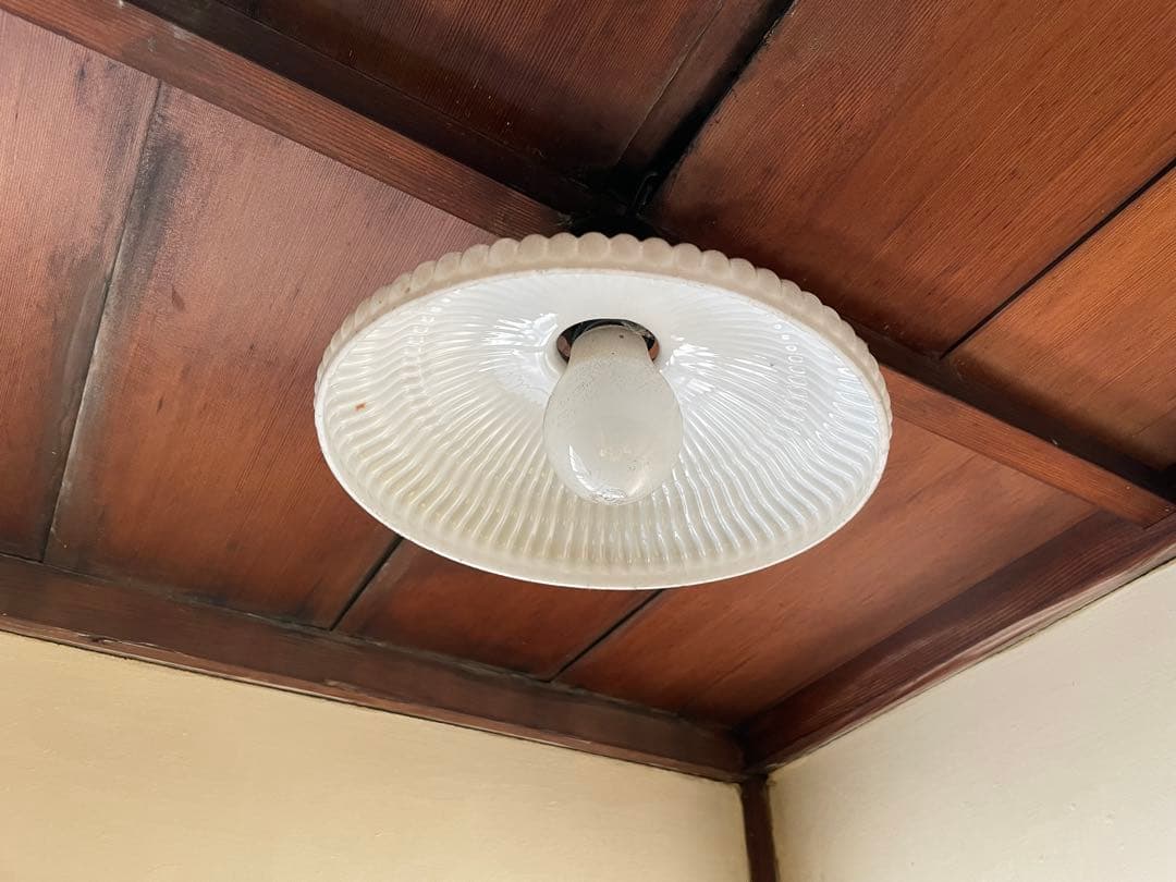 昭和レトロな照明 楽天市場】縁のフリルガラスランプシェード 0140レトロ 電傘 電笠