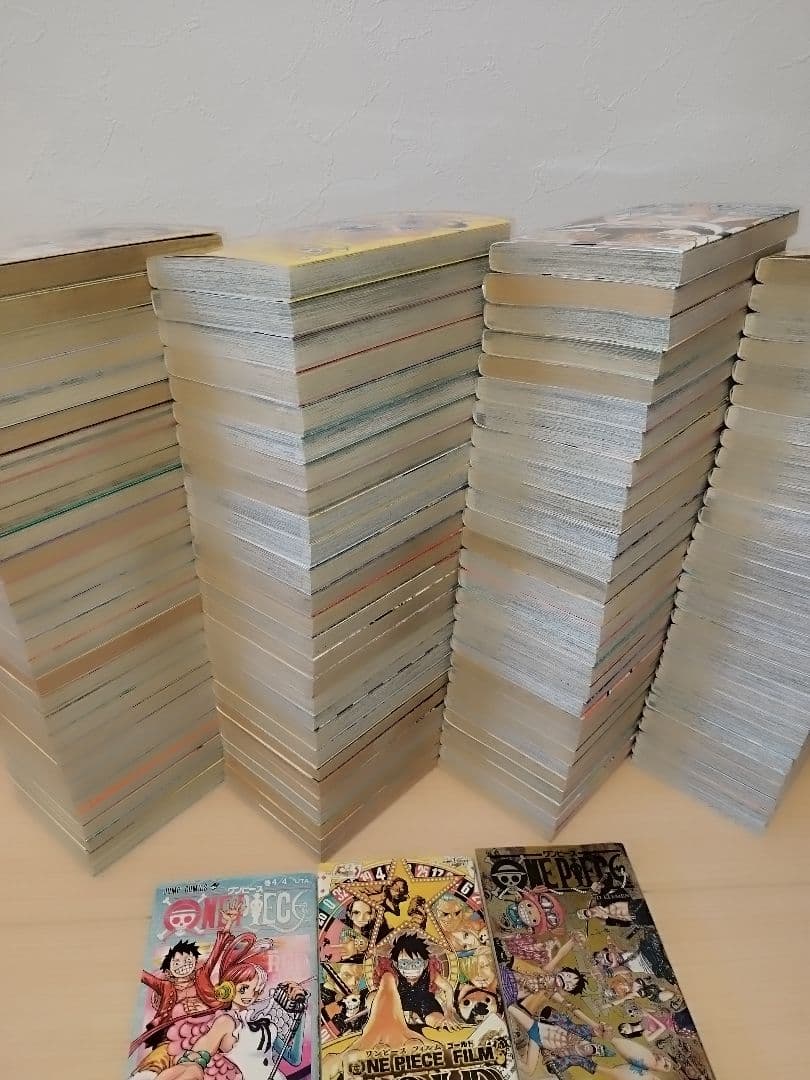 ワンピース ONE PIECE 1〜113巻 全巻セット+関連本3冊 - メルカリ