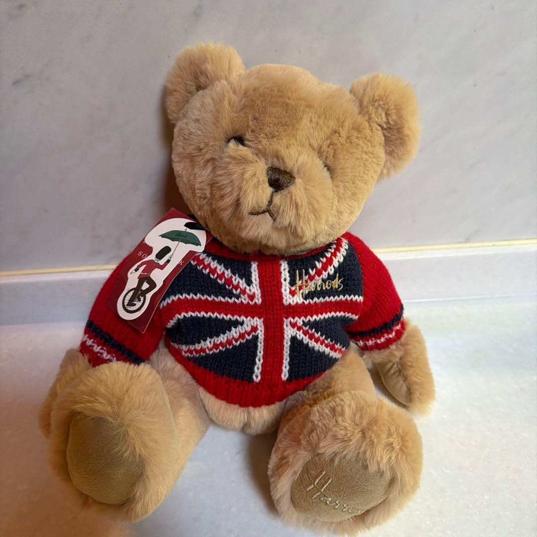 新品 英国 Harrods イギリス国旗 セーターを着たテディベア - メルカリ