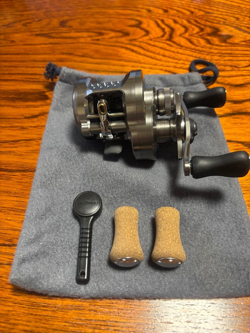 23カルカッタコンクエスト BFS XG 左ハンドル シマノ '23 カルカッタコンクエストBFS XG・左ハンドル - フィッシング