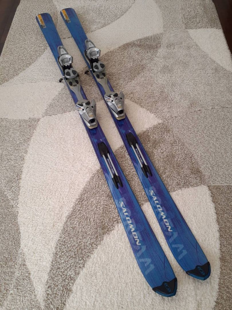 SALOMON サロモン Xscream8 スキー板 169cm サロモン（SALOMON）（メンズ、レディース）スキー板 ビンディング付属