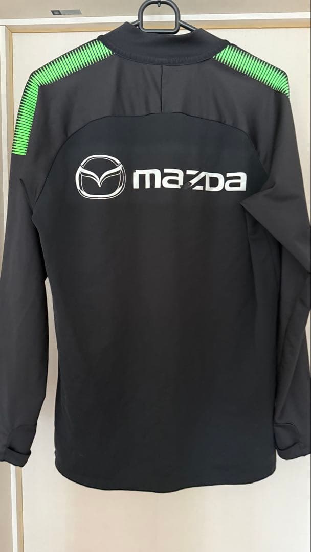 サンフレッチェ広島Nike 長袖 ハーフジップ ジャージ L - メルカリ