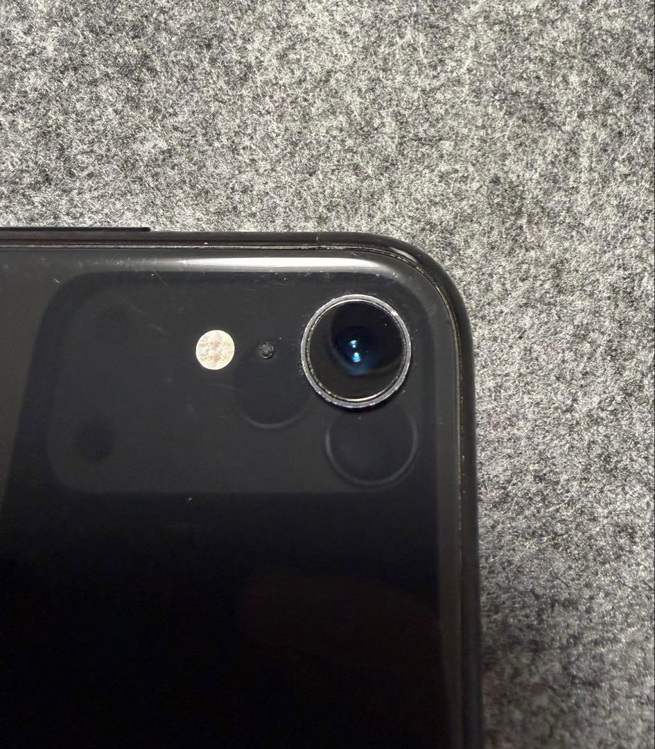 iPhone XR ブラック 128GB 本体 - メルカリ