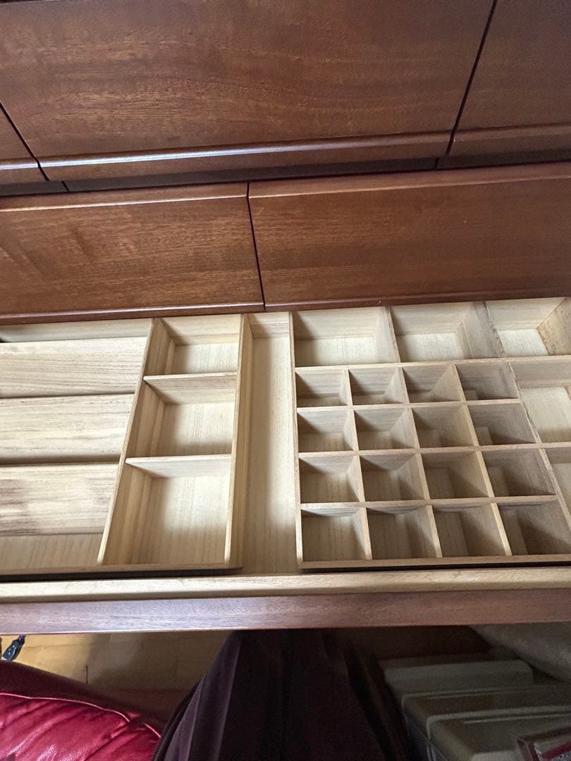 最終値下げ】木製ブラウンチェスト タンス 7段 縦132横105奥行45cm