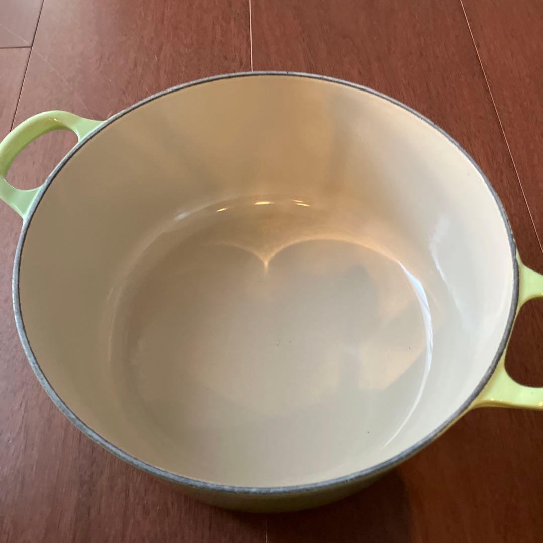 LE CREUSET ミルクパン・ホーロー鍋 グリーン 24cm 中古 保管品の通販