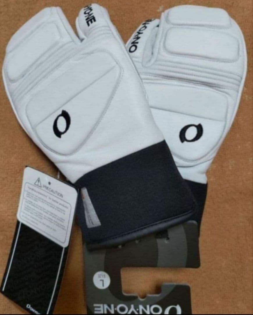 26モデル ONYONE THREE FINGER LEATHER サイズO - メルカリ