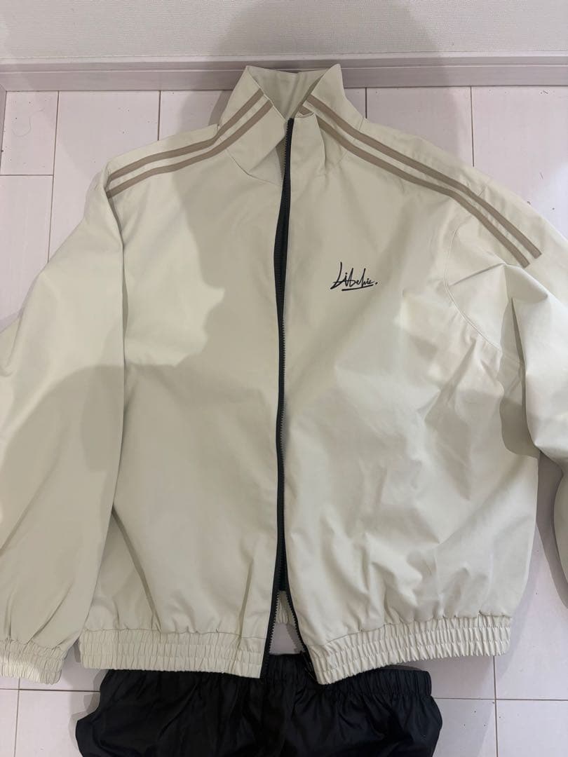 なー 様専用 libelice スノーウェア上下セット タオテック XL - メルカリ