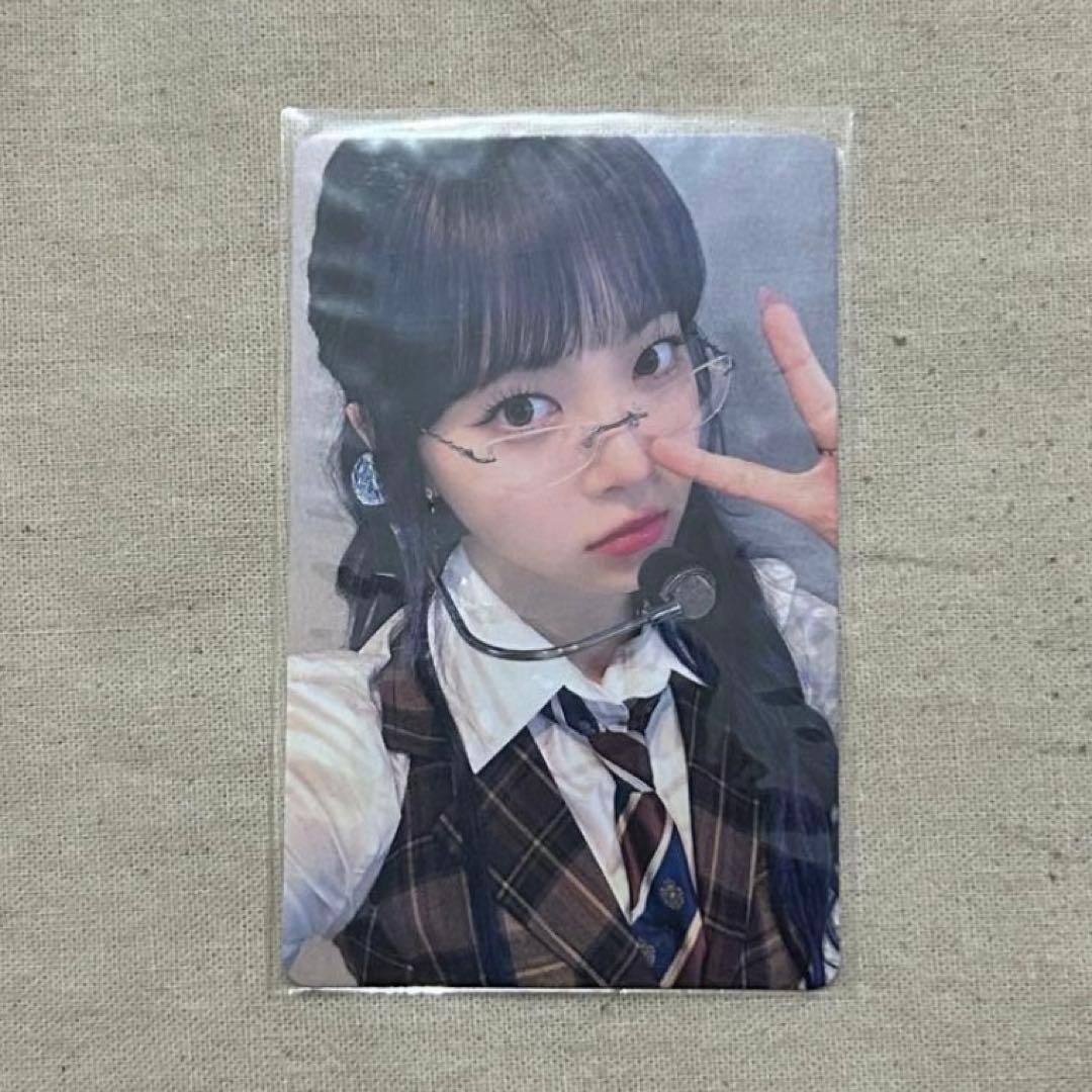 ウンチェ yizhiyu yzy easy 中華 トレカ eunchae yz - メルカリ