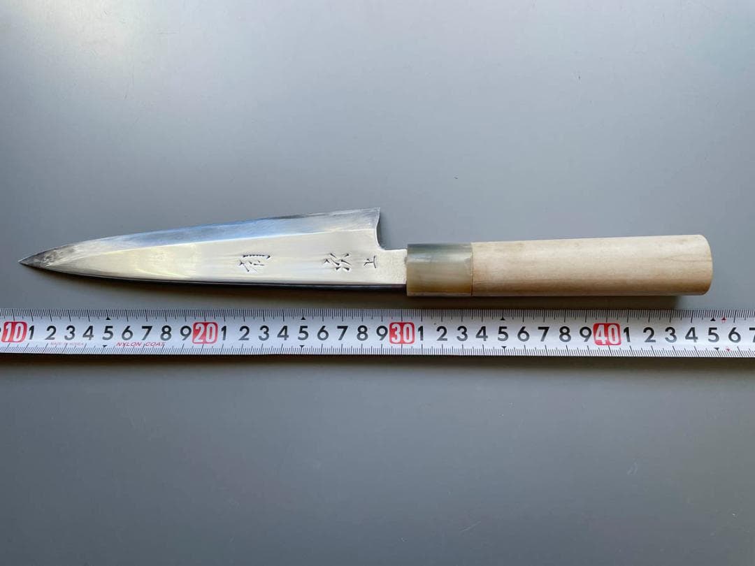 京都 有次 上製 相出刃包丁 6.5寸（19cm）白水牛柄（新品） - メルカリ