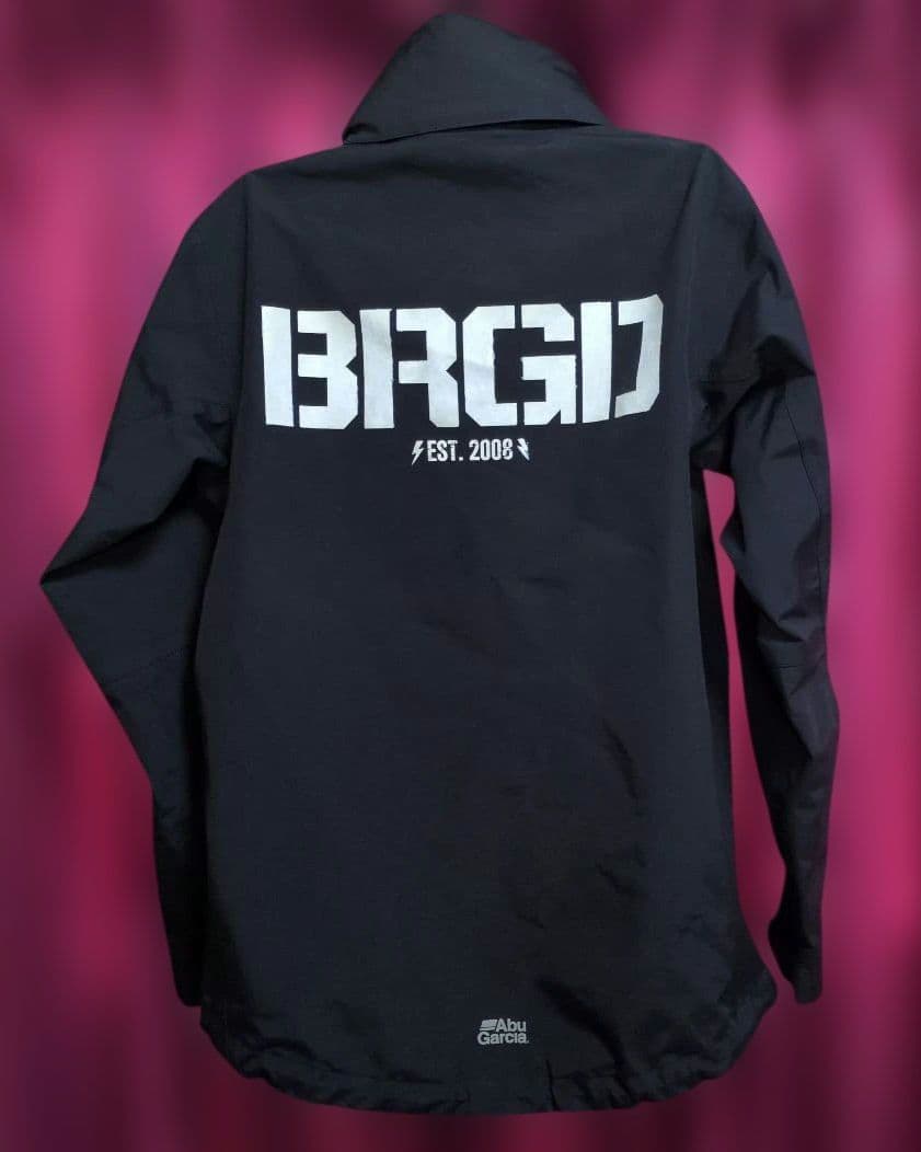 ☆ ABU GARCIA X BASS BRIGADE レインスーツセット☆ - メルカリ