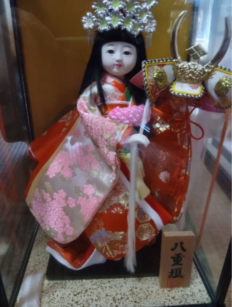 八重垣 日本人形 兜付き - メルカリ