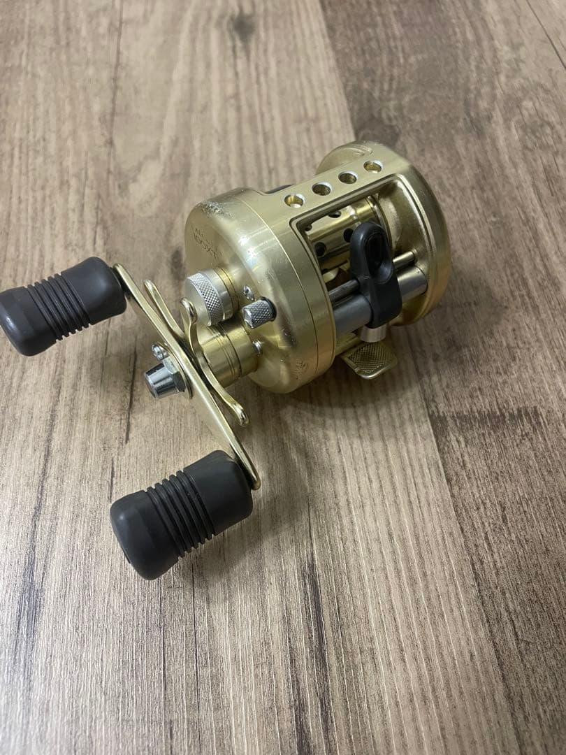 カルカッタ100xt シマノ 97カルカッタ 100XT (01-7108230011) - メルカリ