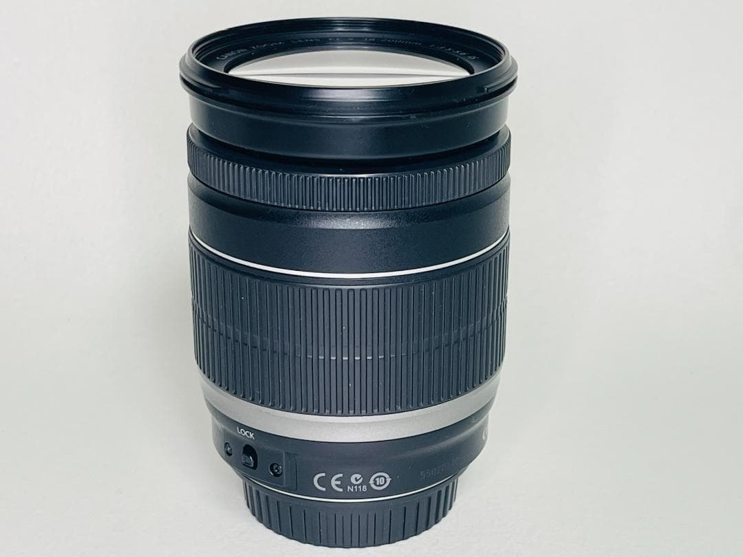 ☆美品☆Canon EF-S 18-200mm F3.5-5.6 IS キヤノン