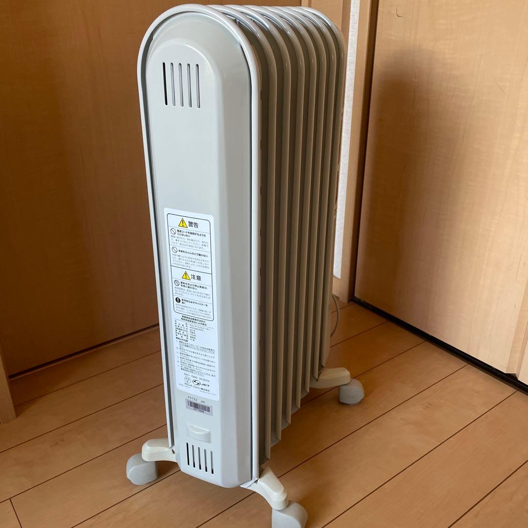 デロンギ オイルヒーター V550807EFS-R - メルカリ