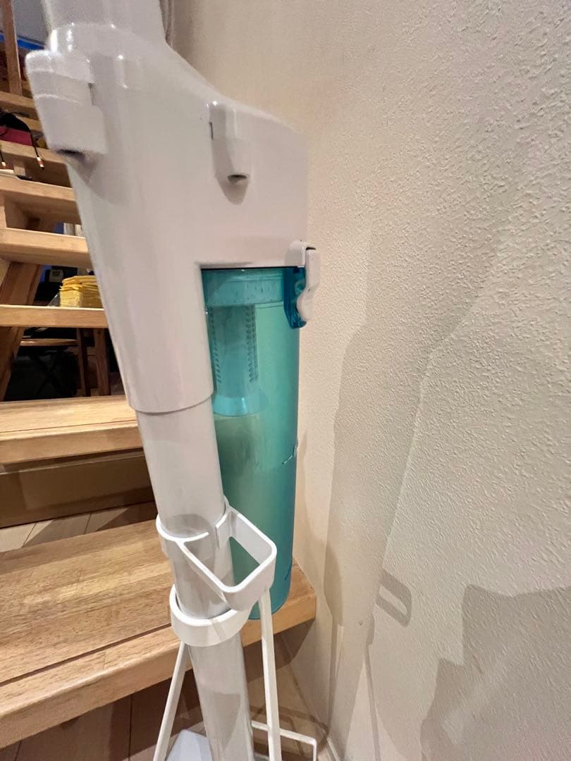 マキタ 充電式クリーナー 14.4V CL142FD