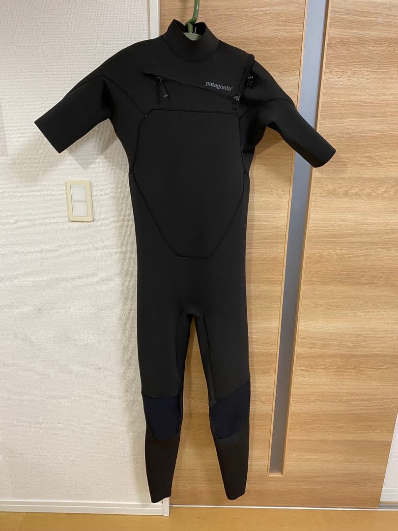パタゴニア メンズ R1 ライトユーレックス シーガル USモデル Lサイズ メンズ・R1 ライト・ウェットスーツ（18℃～23℃） - パタゴニア公式