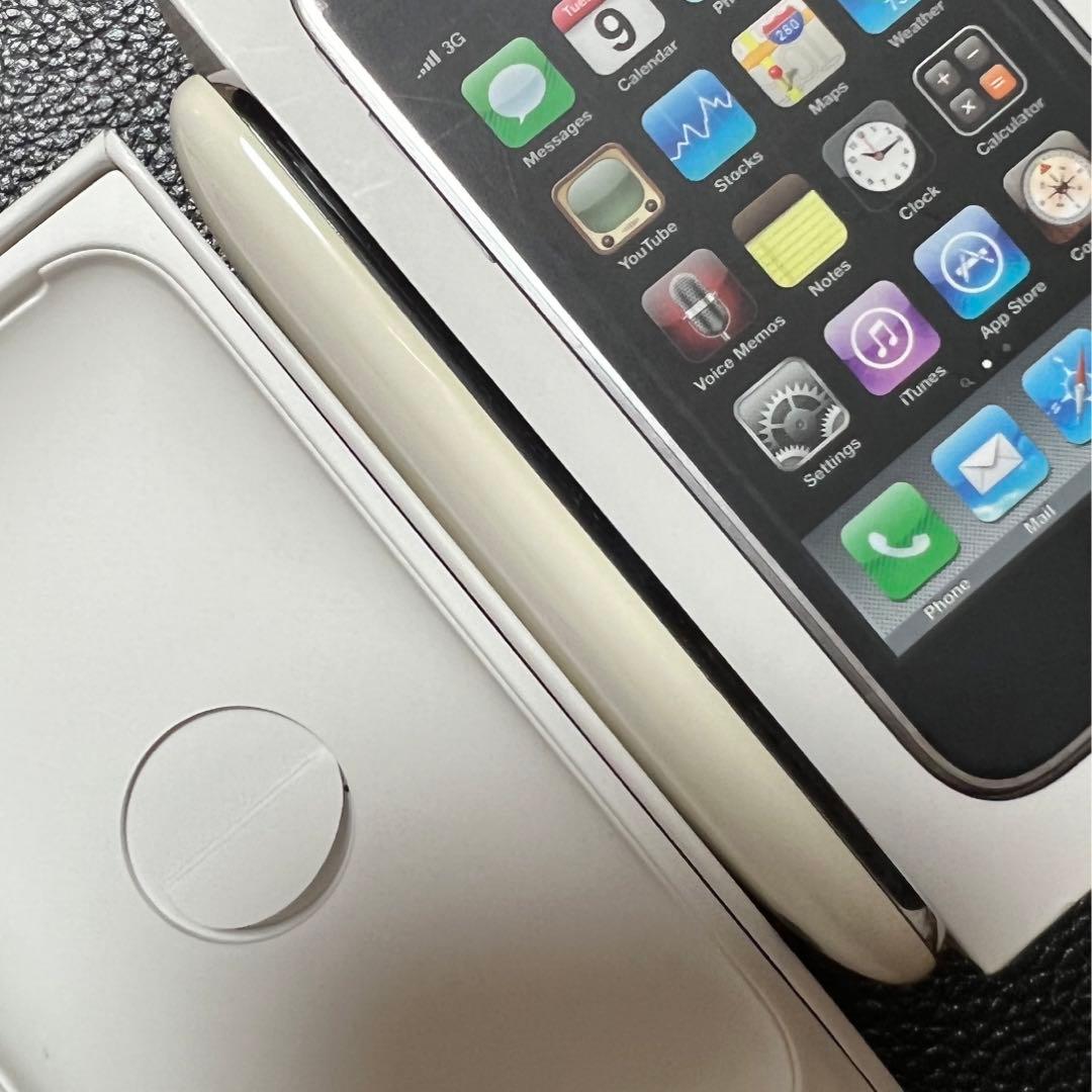 希少 ！ Apple iPhone3GS 32GB SoftBank - メルカリ