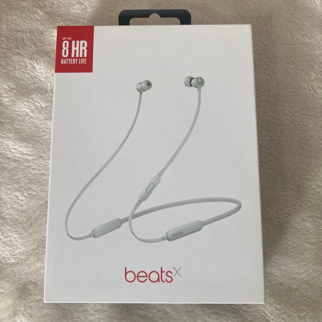 7)未使用beatsX ワイヤレスイヤホン シルバー - メルカリ