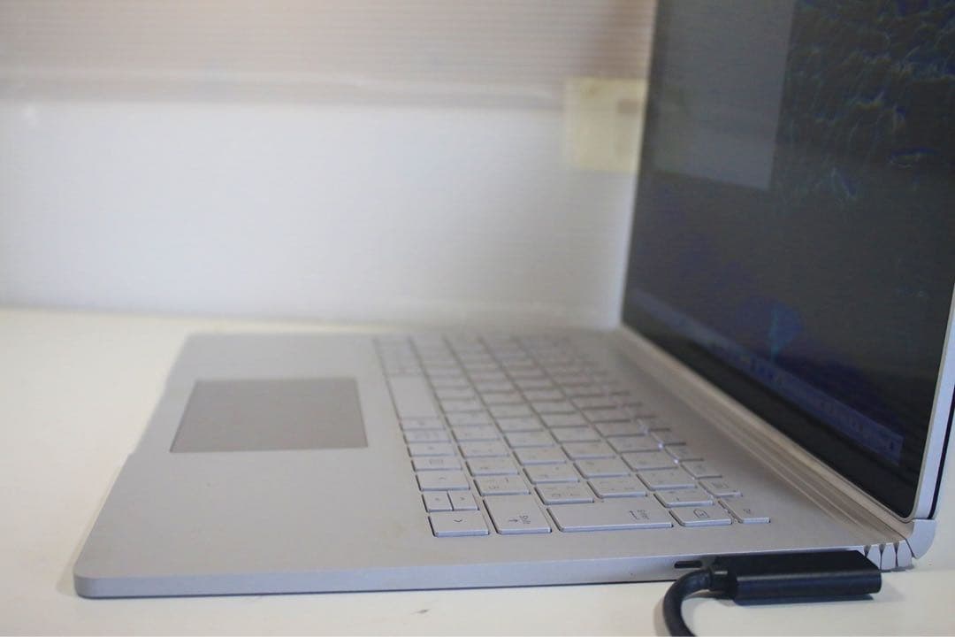 Windowsタブレット本体 MS Surface Book2 1832 / i 5 8350U /13.5w