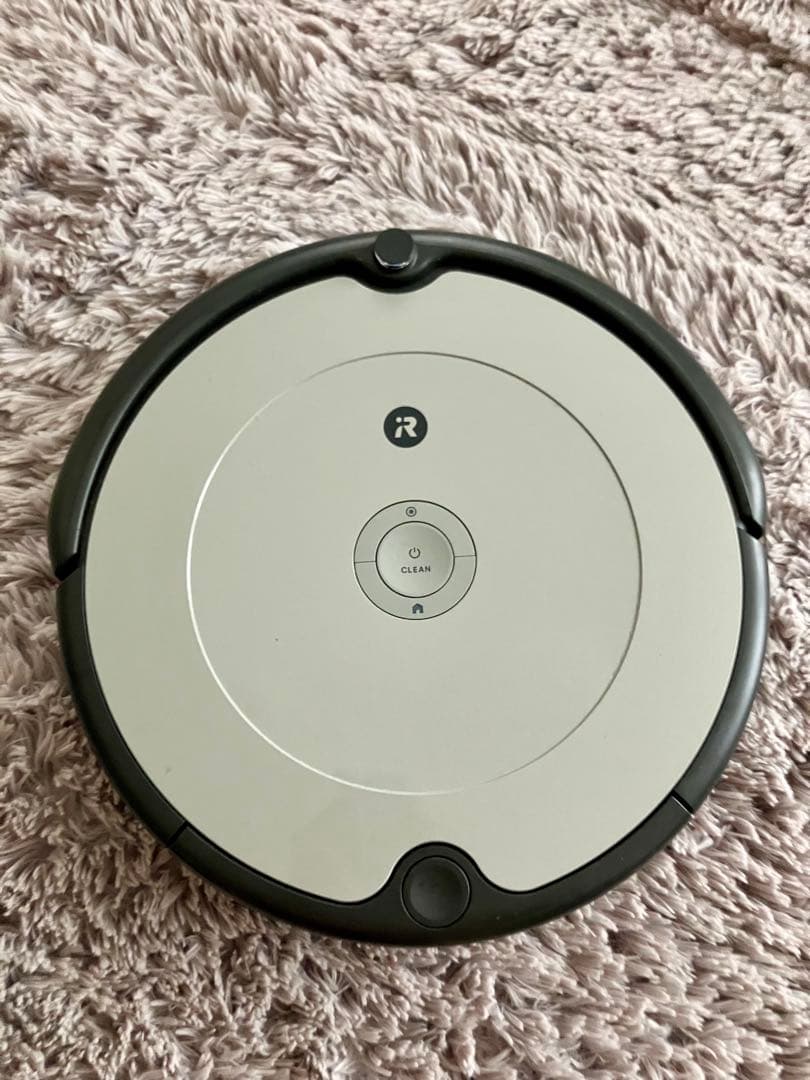 ルンバR692060ロボット掃除機本体 シルバー 充電ドック付き - メルカリ