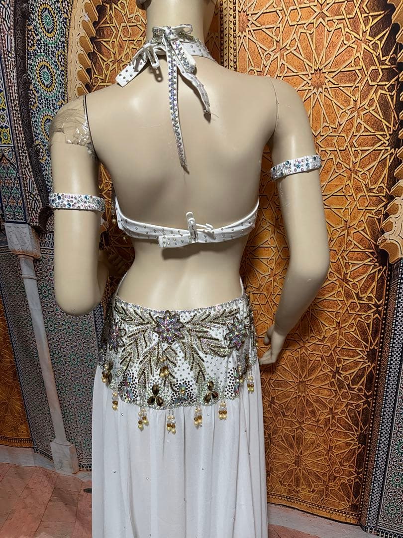 ベリーダンス衣装yasser ブランド値下げしました 50000万で - メルカリ