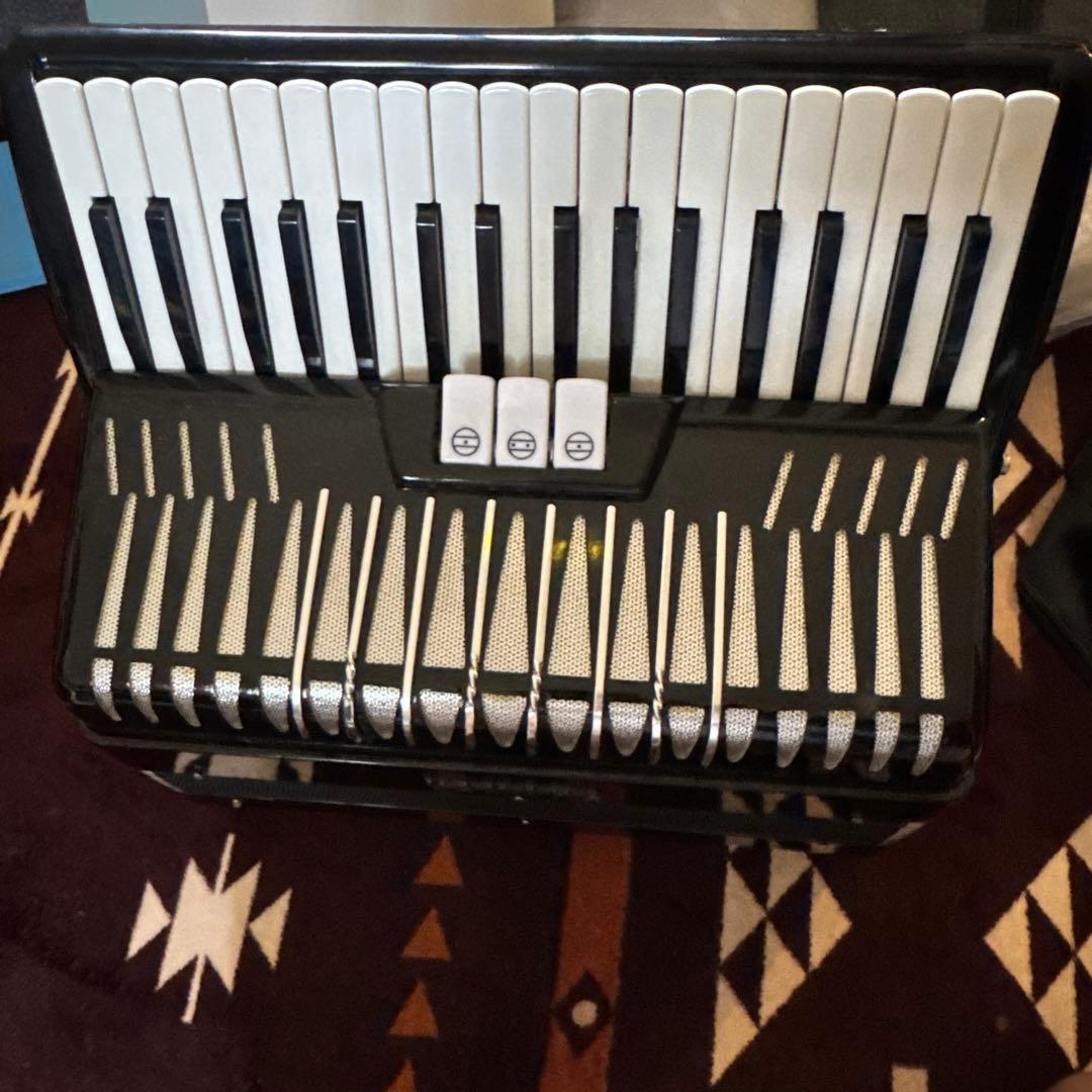 nutron SPECTRA ニュートロン スペクトラ EYヨ 山本精一 絶賛!