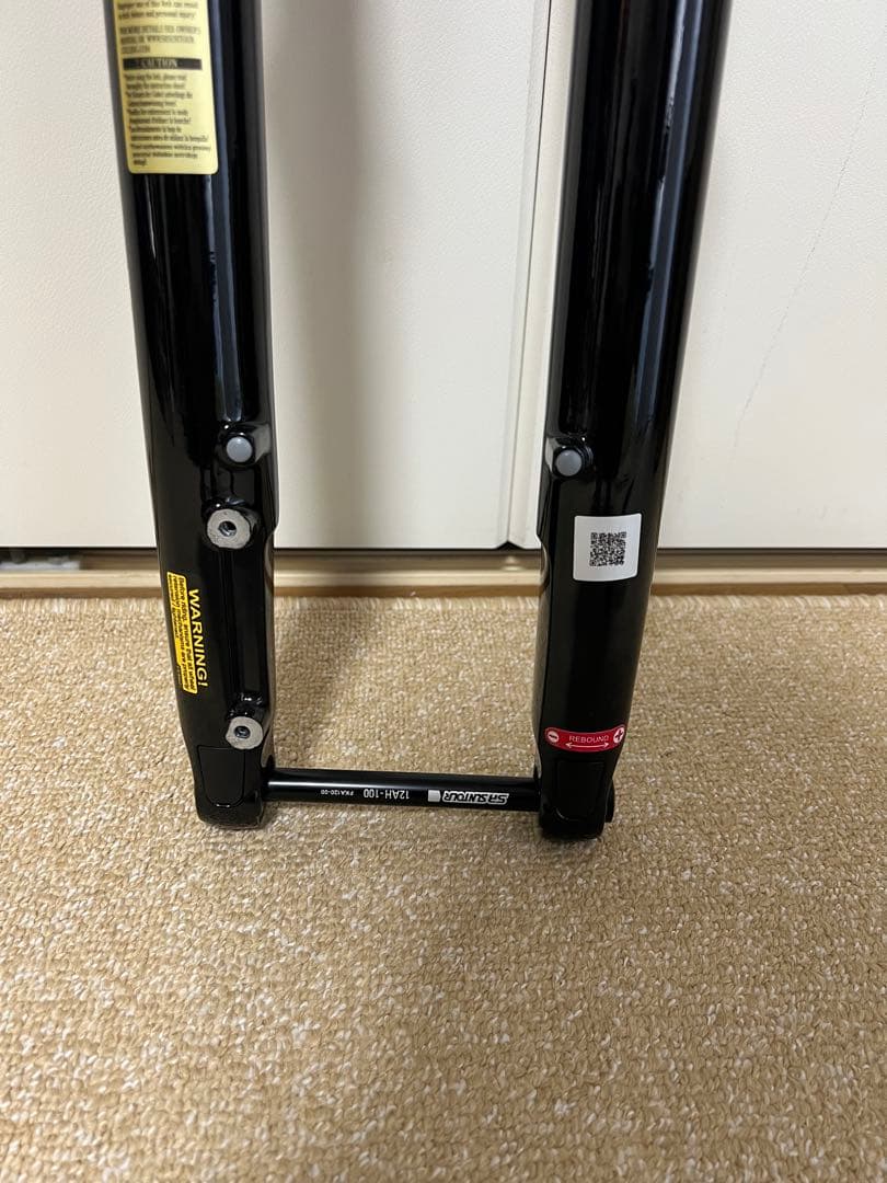 SR SUNTOUR サンツアー GVX32-S φ12X100 700C - メルカリ