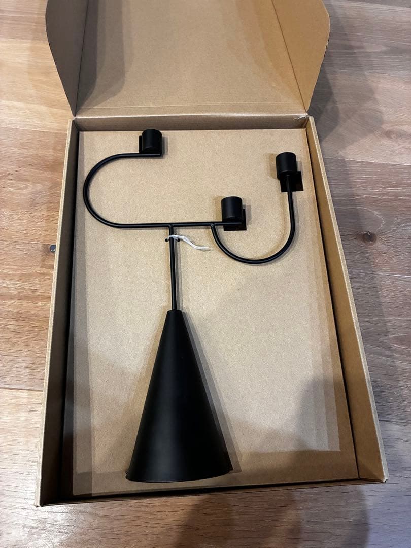 FERM LIVING Avant キャンドルスタンド Ferm Living Avant Candelabra Candleholder- Batten Home