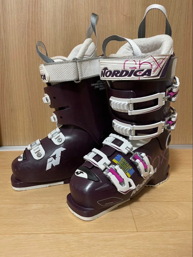 さらに値下げ！ノルディカ　NORDICA GPX95W 女性用スキーブーツ ノルディカ NORDICA 【並品】レディーススキーブーツ gpx95W
