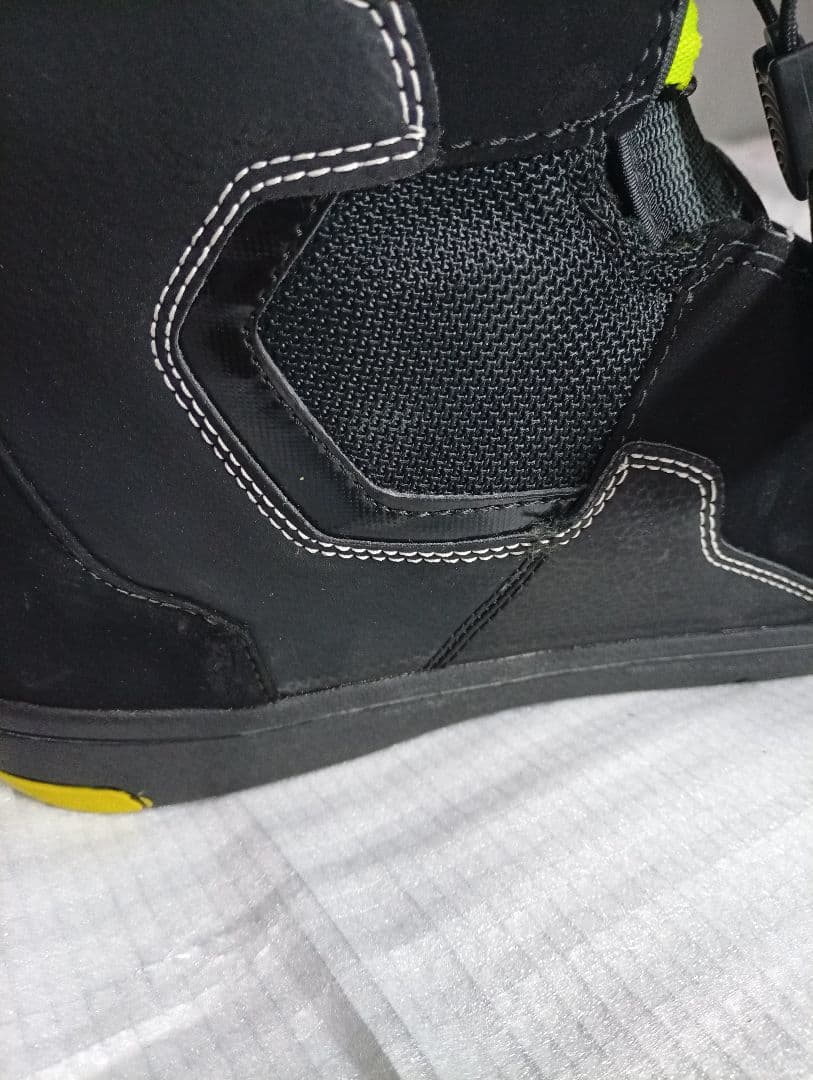 DEELUXE ID スノーボードブーツ 27.5cm　中、初級者、グラトリ