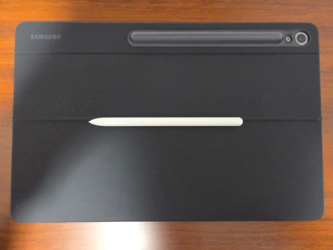 Galaxy Tab S10 FE+（純正キーボード＋Sペン付き） - メルカリ