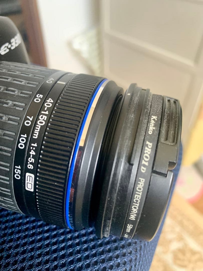 オリンパス E330 電源スイッチやや難あり