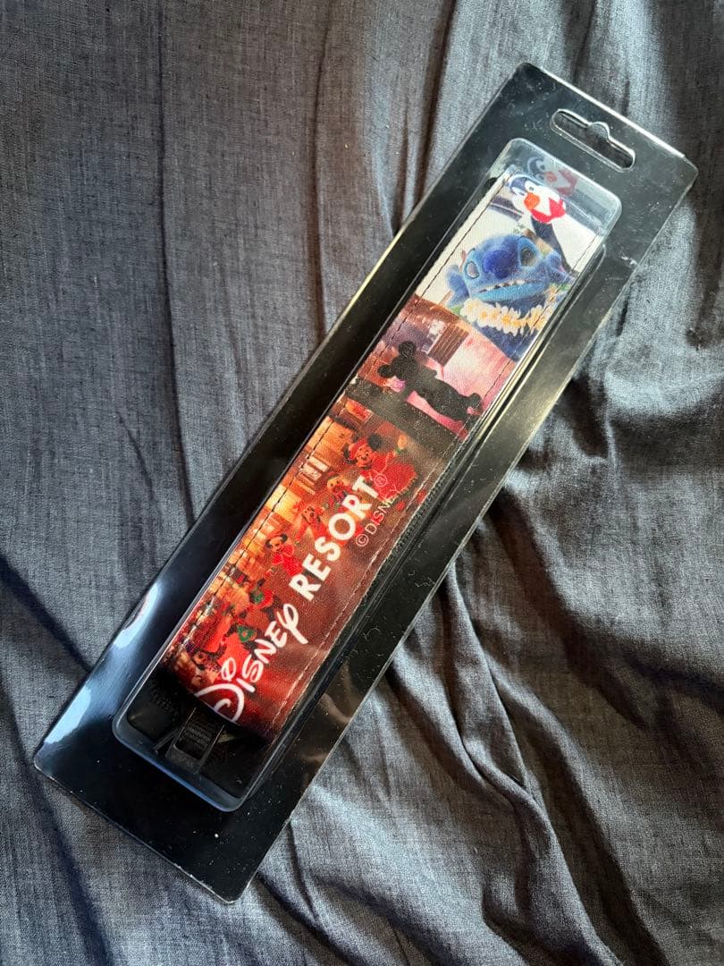 美品 東京ディズニーリゾート30周年 実写 カメラストラップ - メルカリ