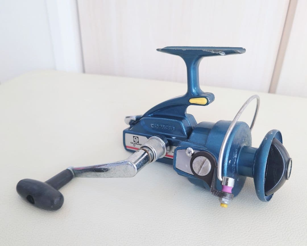 オリムピック Olympic Spark V200 オールド スピニングリール - メルカリ