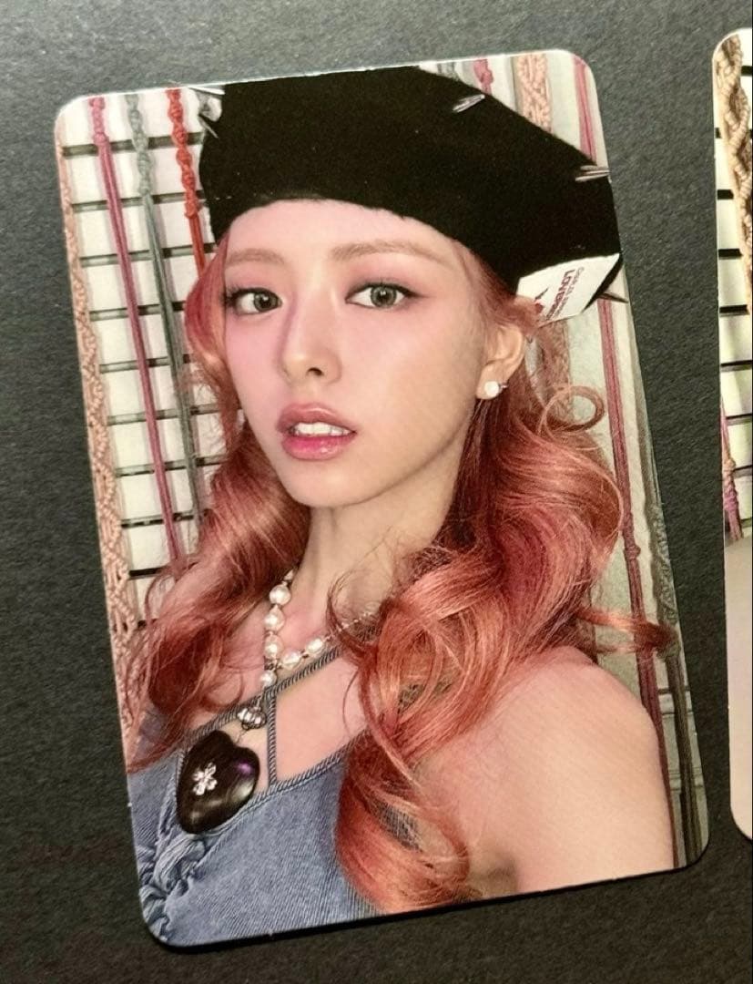 itzy ユナ GWBG Target アメリカ US 限定特典 トレカ - メルカリ