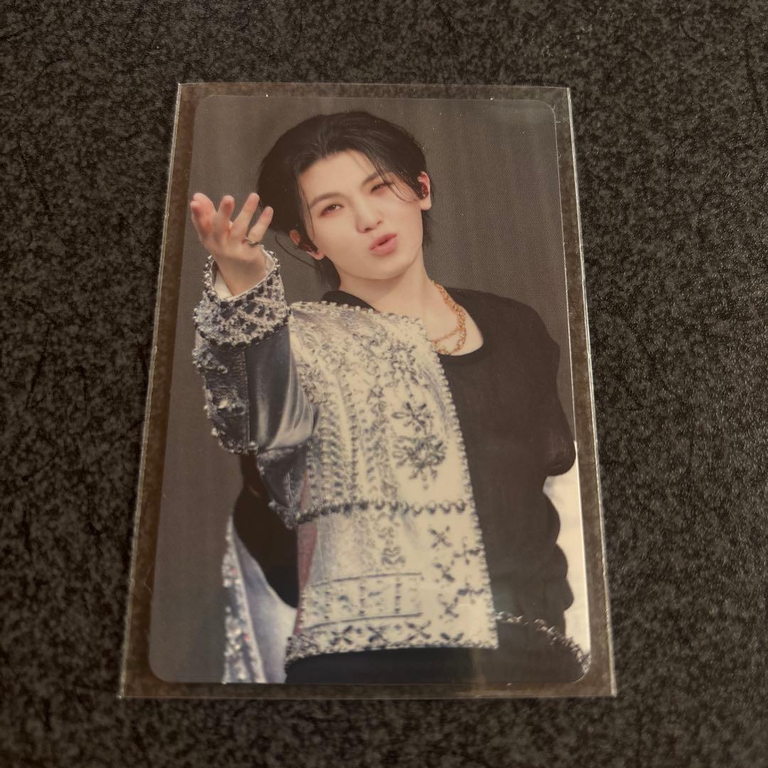 ウジ トレカ SEVENTEEN follow again - メルカリ