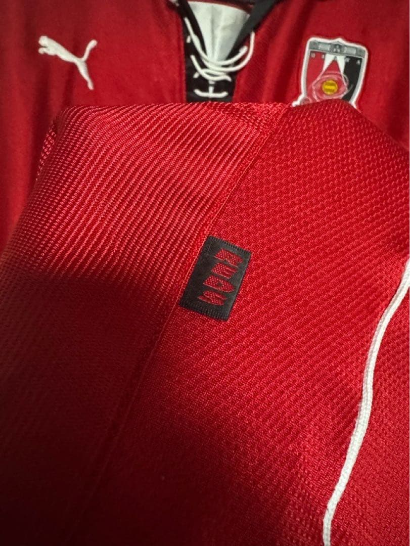 浦和レッズ 01-02 ユニフォーム PUMA XOサイズ 18 永井 雄一郎 - メルカリ