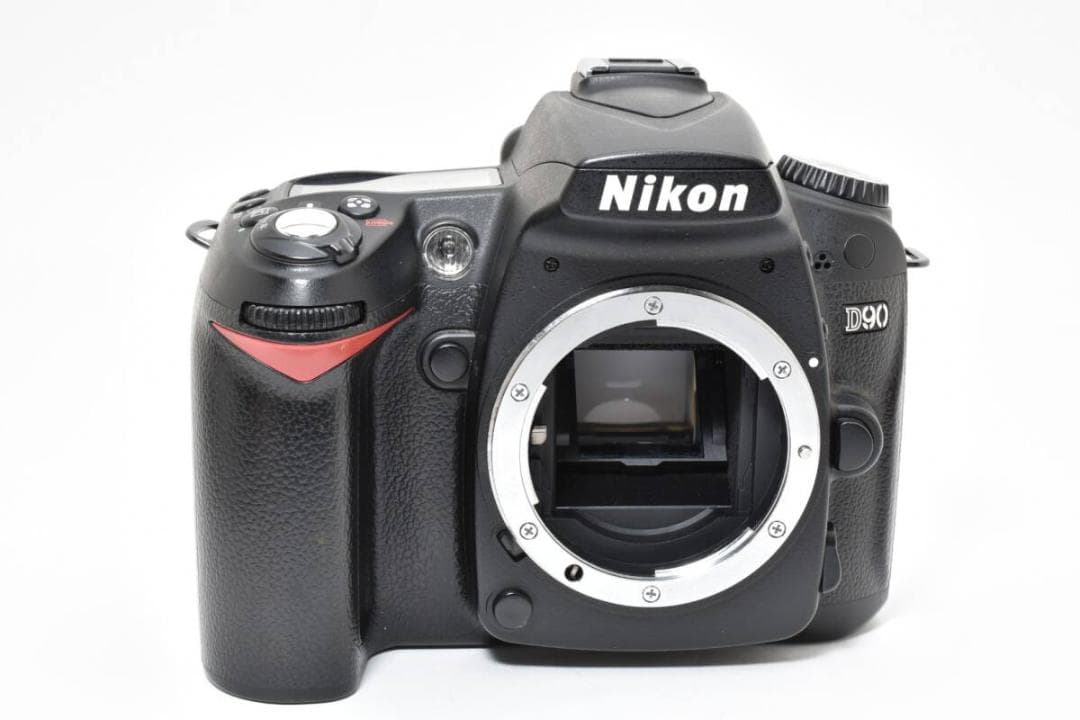 ★極美品★《ショット数3,262回 》 D90 ボディ 一眼レフカメラ #755
