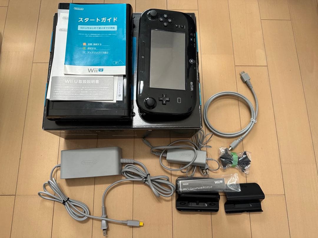 WII U ファミリープレミアムセット（黒） + Wii Fit U + ソフト - メルカリ