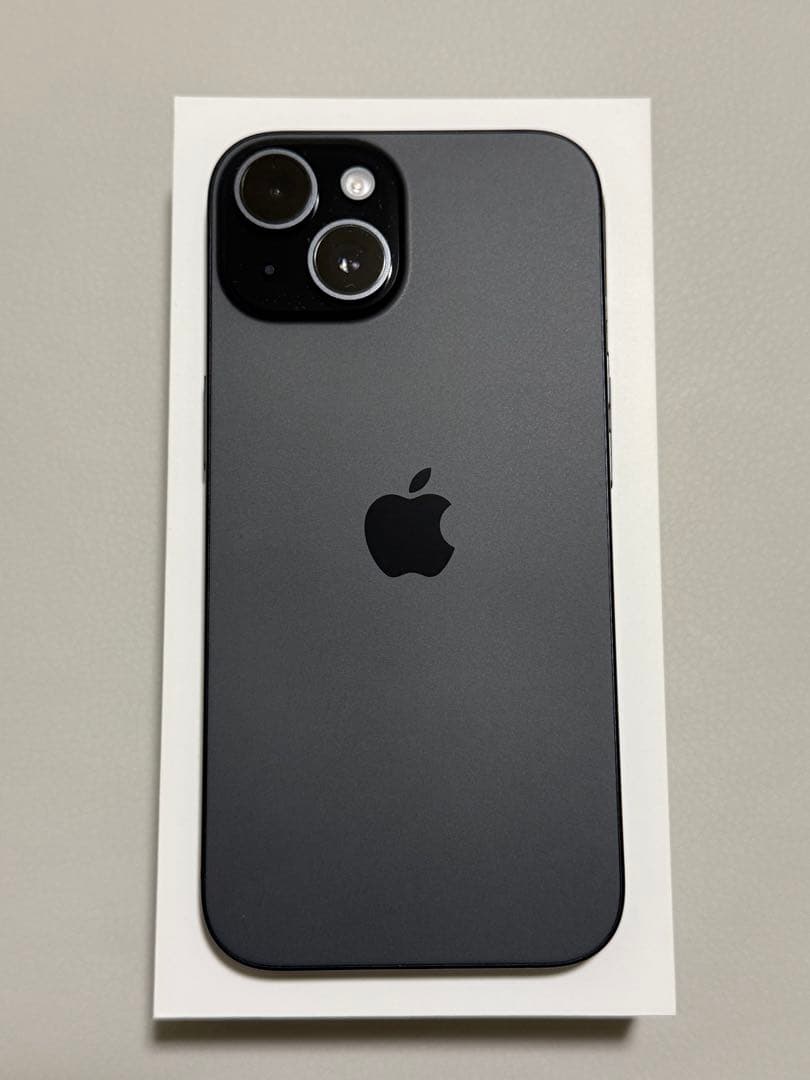 美品】iPhone 15 128GB ブラック SIMフリー バッテリー93% - メルカリ