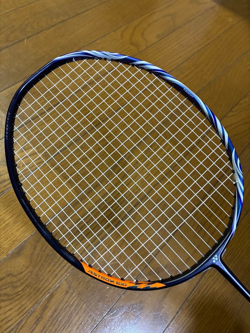 ハッピーリンゴ様専用YONEX アストロクス100zz 4u5 ダークネイビー