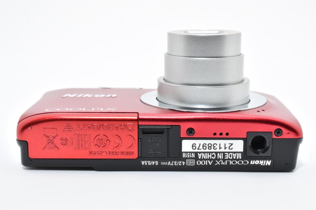 《 ほぼ新品 》 ニコン　Nikon COOLPIX A100 レッド
