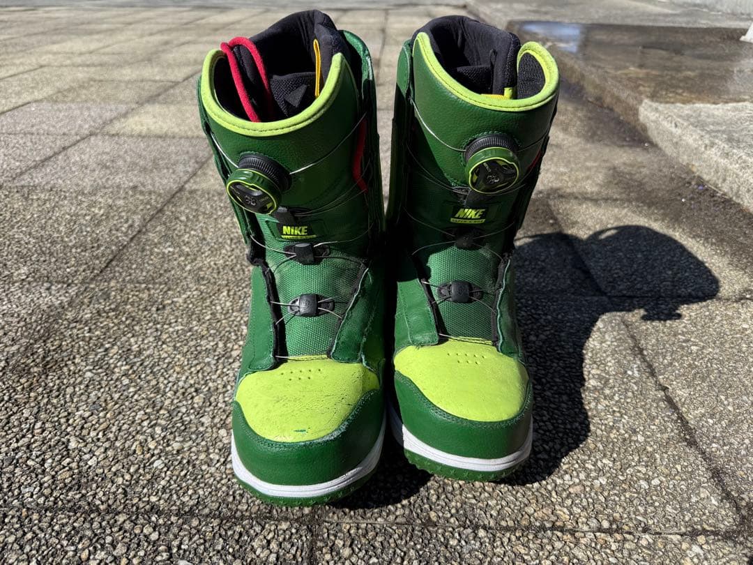 Nike スノーボードブーツ グリーン/イエロー