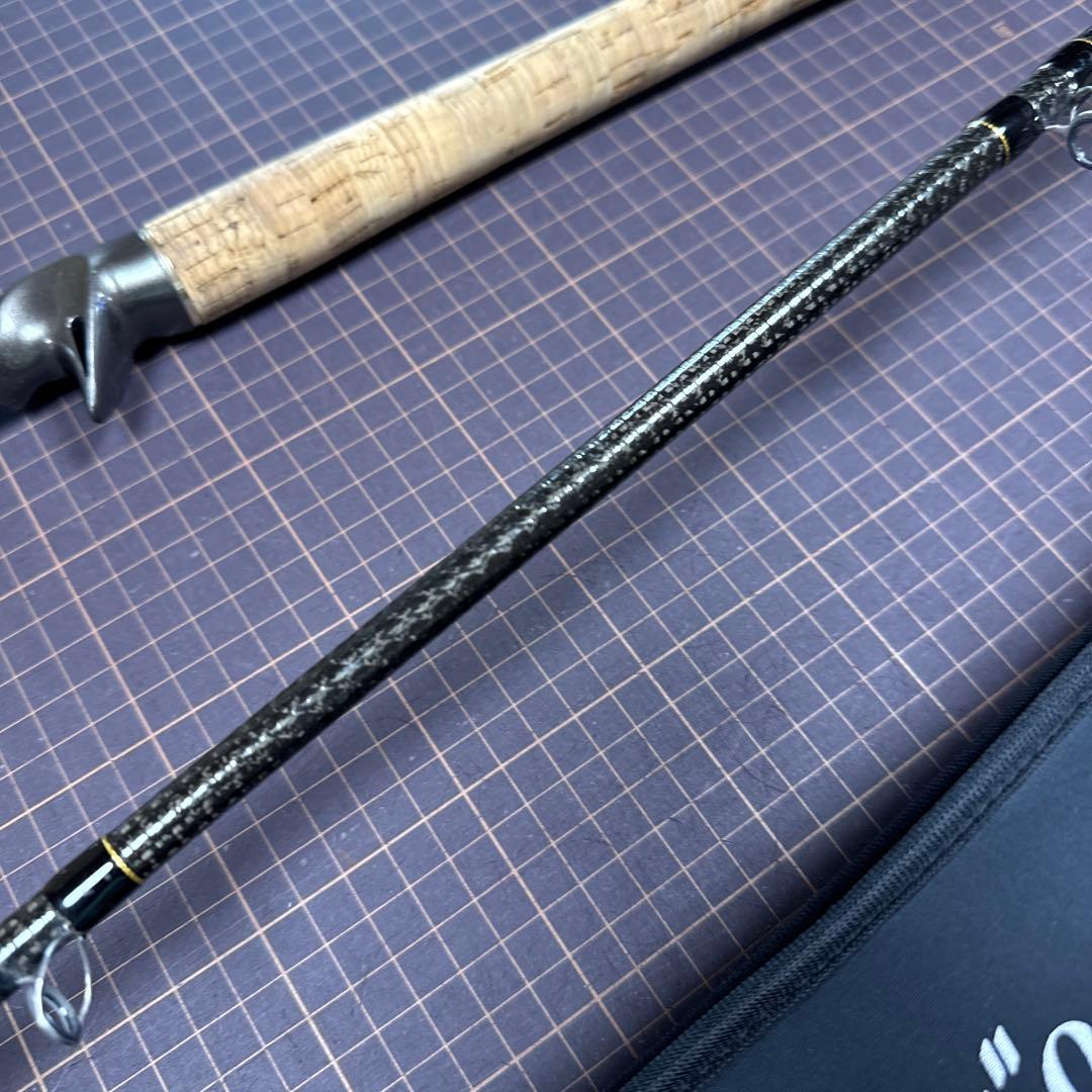 引き取り限定】カレイドハスキーワインダークワトロプラス グラス