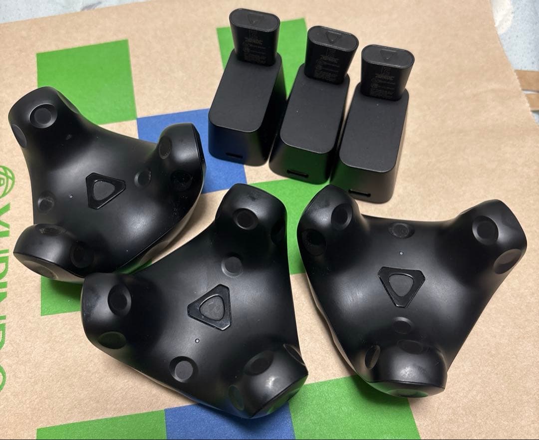 Vive Tracker トラッカー 3.0 3個セット VIVEトラッカー(3.0)|VIVE 日本