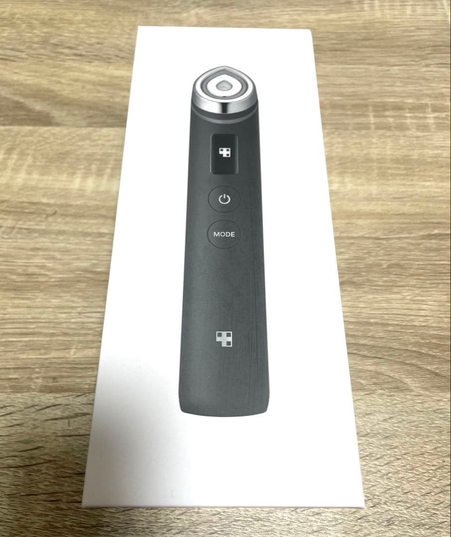 medicube 美顔器 ブースタープロ シリコンキャップ付き - メルカリ