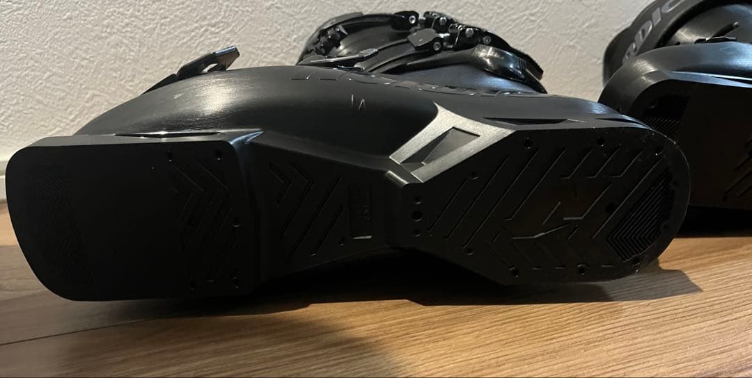 Nordica Dobermann 5 M.L.C. 25.5cm 新品未使用品