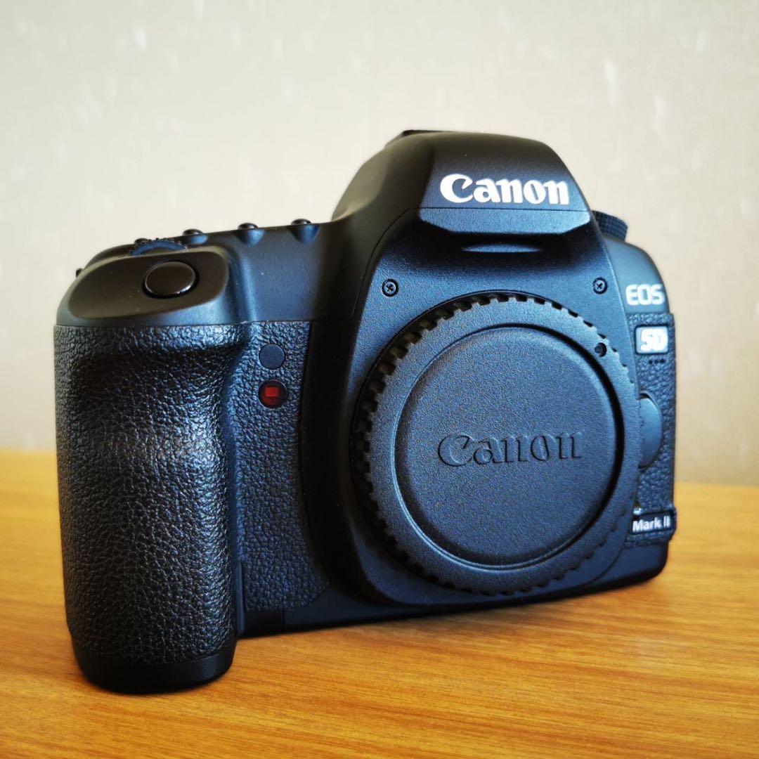Canon EOS 5D Mark II （中古）充電器無し EOS 5D Mark II 【中古】Canon製 デジタル一眼レフカメラ MarkII